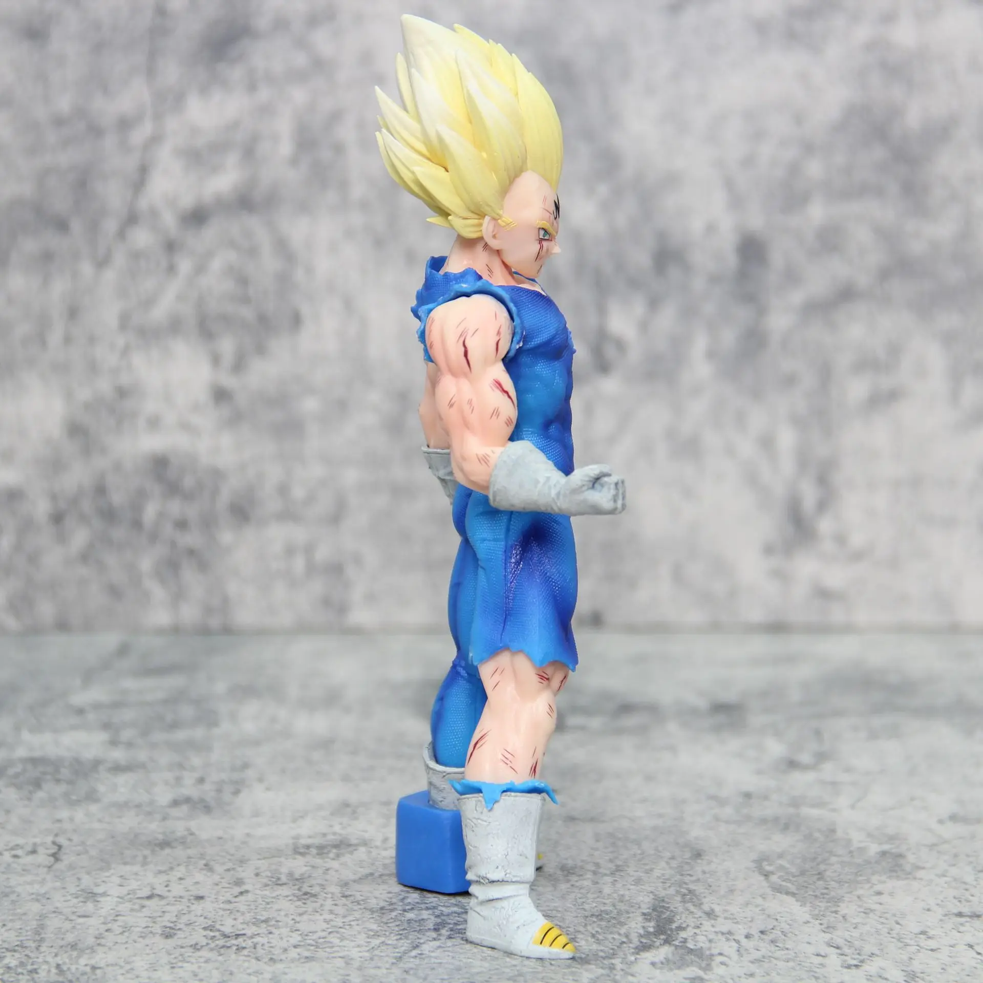 Figurine d'action Dragon Ball  - Model Kit Vegeta avis et prix