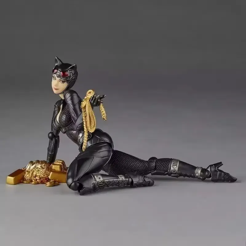 Figurine de collection Revolte - Model Kit Harley Quinn avis et prix
