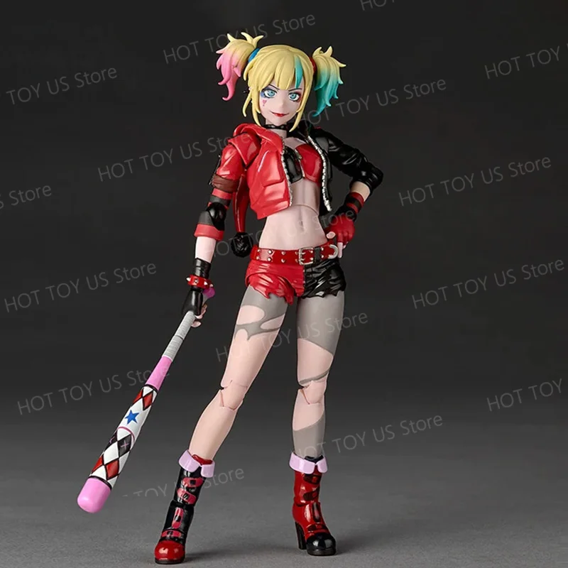 En stock : Figurine articulée  - Model Kit Harley Quinn avis et prix