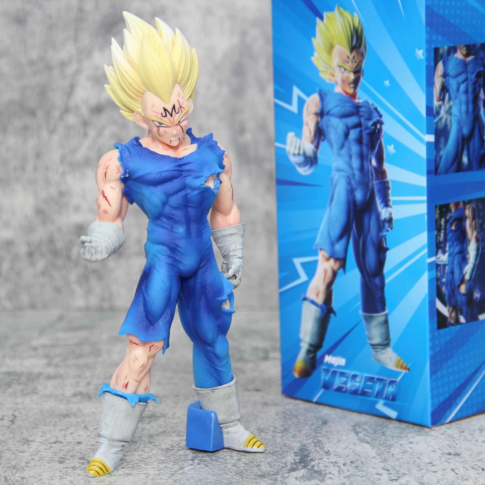 Figurine Dragon Ball Z Super S - Model Kit Vegeta avis et prix